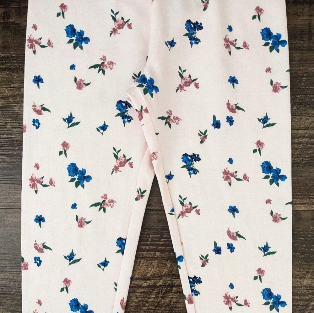 NWT Epic Threads Pink Floral Leggings